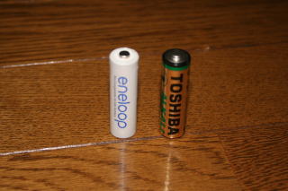 充電池とアルカリ電池